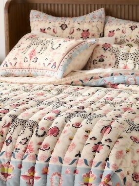 NEW Anthropologie 100% Cotton Voile Printed Quilt Collection, King, Parcie